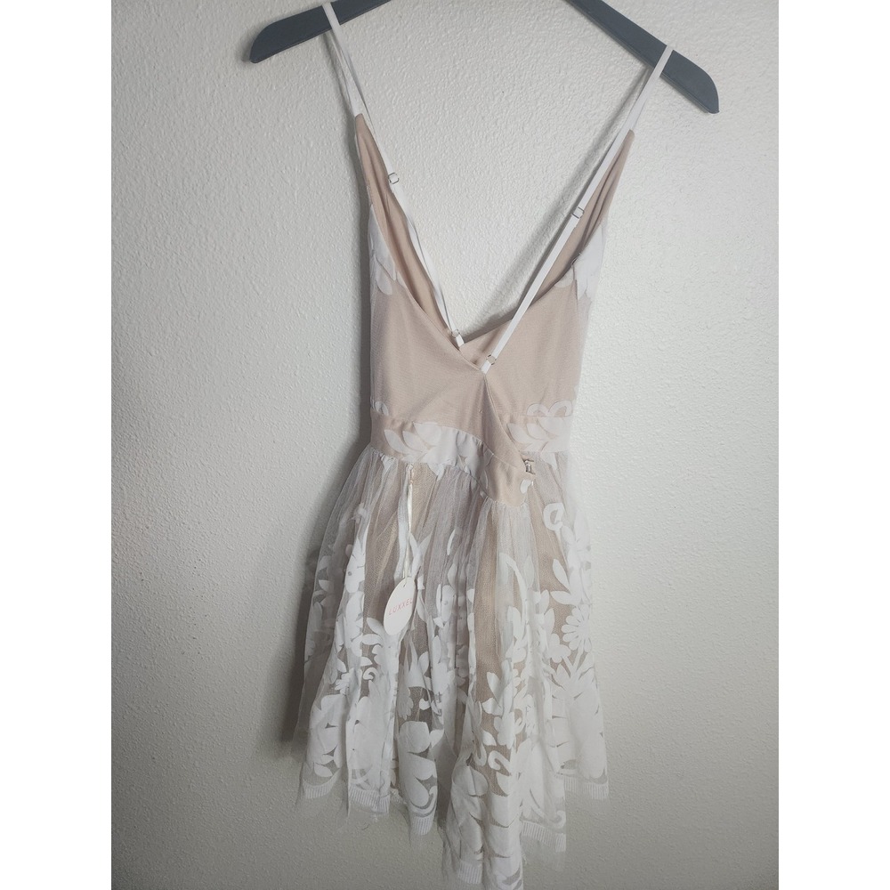 Luxxel White Flocked Velvet Tulle Fit and Flare Mini Dress Bridal Shower LWD L - Picture 6 of 9